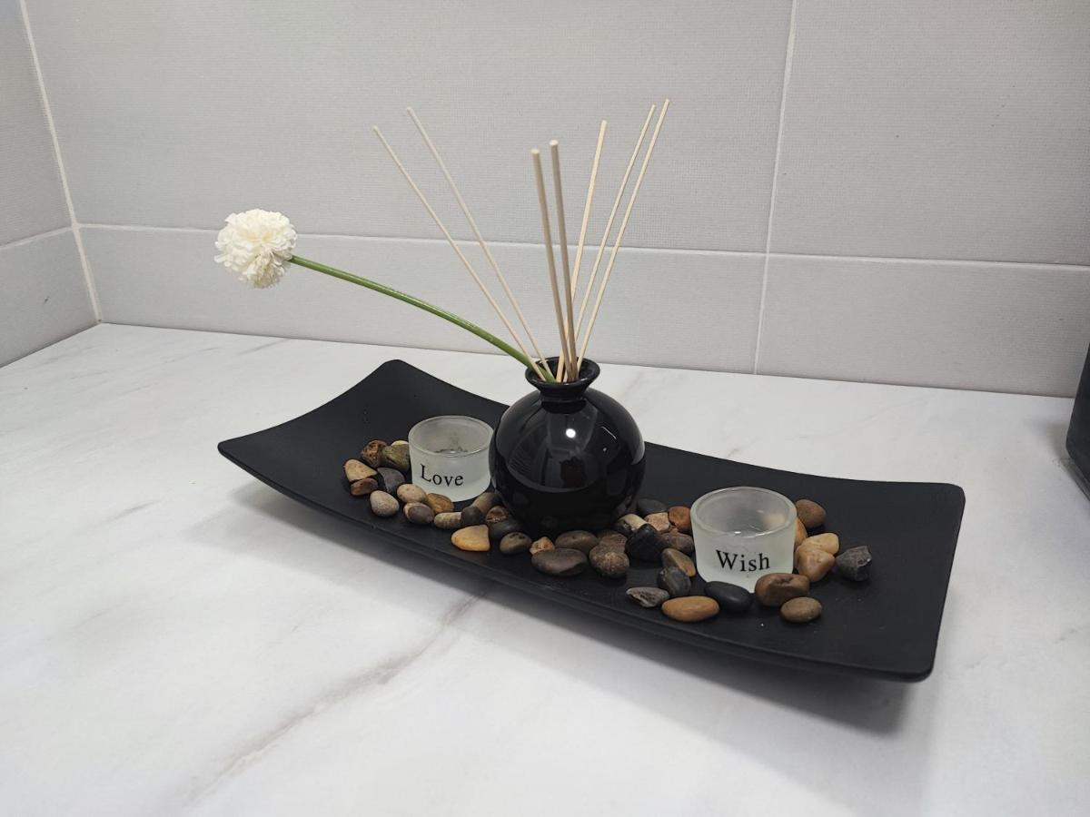 Apartament Studio Teo Blue In Mamaia Nord Navodari Dış mekan fotoğraf