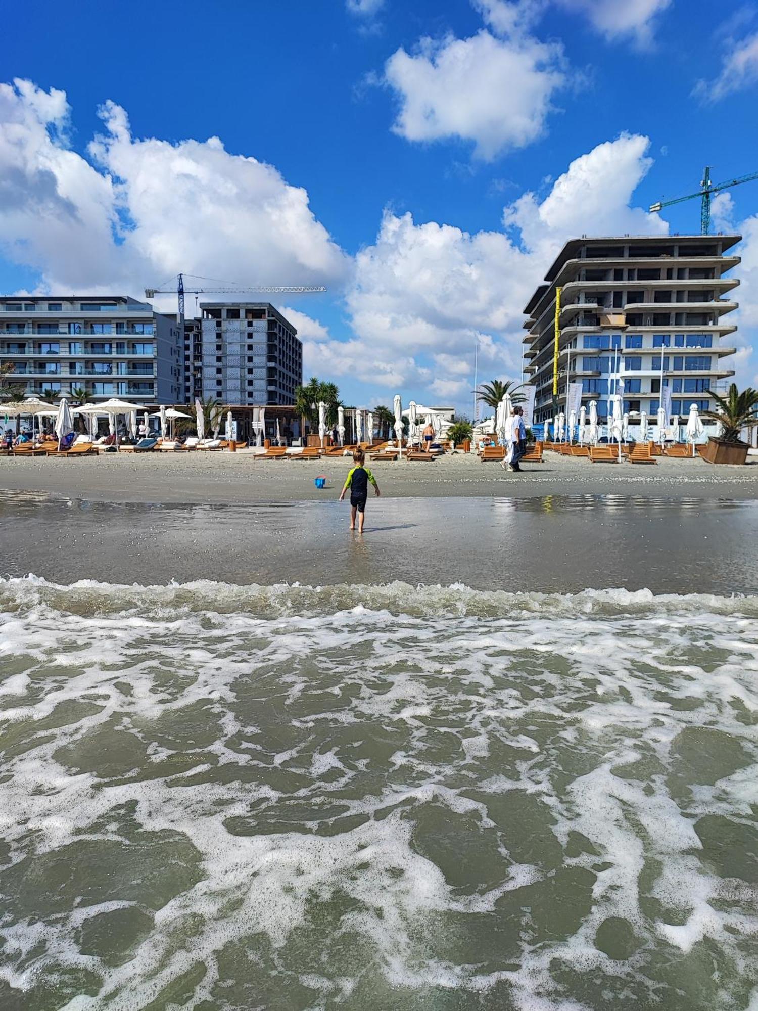 Apartament Studio Teo Blue In Mamaia Nord Navodari Dış mekan fotoğraf