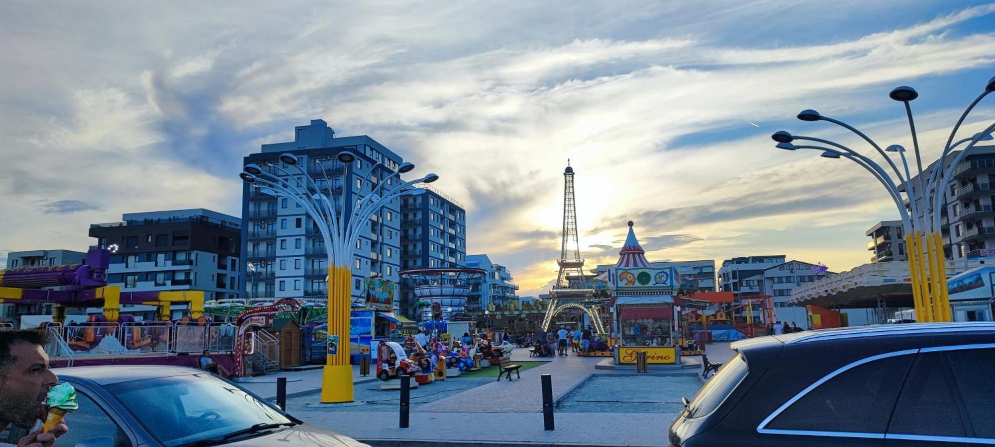 Apartament Studio Teo Blue In Mamaia Nord Navodari Dış mekan fotoğraf